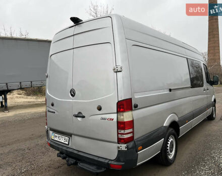 Серый Мерседес Sprinter, объемом двигателя 2.99 л и пробегом 380 тыс. км за 11500 $, фото 4 на Automoto.ua