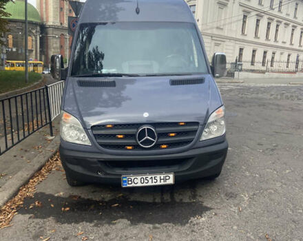 Серый Мерседес Sprinter, объемом двигателя 3 л и пробегом 770 тыс. км за 13880 $, фото 5 на Automoto.ua
