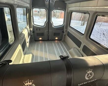 Серый Мерседес Sprinter, объемом двигателя 2.14 л и пробегом 612 тыс. км за 22000 $, фото 9 на Automoto.ua