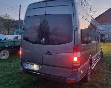 Серый Мерседес Sprinter, объемом двигателя 2.14 л и пробегом 500 тыс. км за 16515 $, фото 5 на Automoto.ua