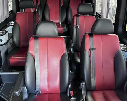 Серый Мерседес Sprinter, объемом двигателя 2.99 л и пробегом 720 тыс. км за 28000 $, фото 6 на Automoto.ua