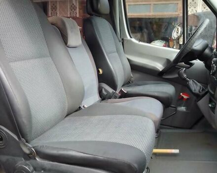 Серый Мерседес Sprinter, объемом двигателя 2.14 л и пробегом 495 тыс. км за 17200 $, фото 16 на Automoto.ua