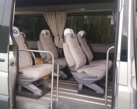 Серый Мерседес Sprinter, объемом двигателя 0 л и пробегом 426 тыс. км за 12500 $, фото 4 на Automoto.ua
