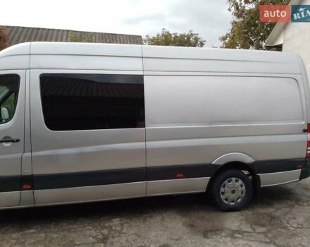 Серый Мерседес Sprinter, объемом двигателя 2.14 л и пробегом 495 тыс. км за 17200 $, фото 3 на Automoto.ua