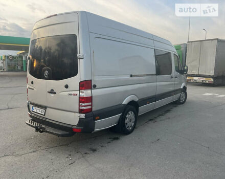 Серый Мерседес Sprinter, объемом двигателя 2.2 л и пробегом 490 тыс. км за 17900 $, фото 8 на Automoto.ua