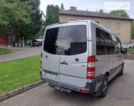 Серый Мерседес Sprinter, объемом двигателя 2.2 л и пробегом 423 тыс. км за 14700 $, фото 13 на Automoto.ua