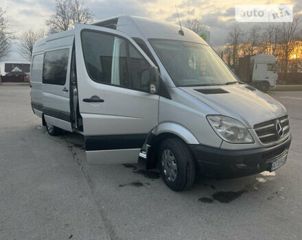 Серый Мерседес Sprinter, объемом двигателя 2.2 л и пробегом 490 тыс. км за 17900 $, фото 29 на Automoto.ua