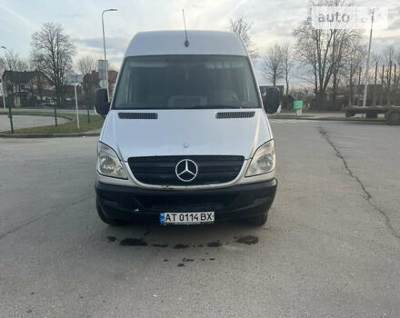 Серый Мерседес Sprinter, объемом двигателя 2.2 л и пробегом 490 тыс. км за 17900 $, фото 15 на Automoto.ua