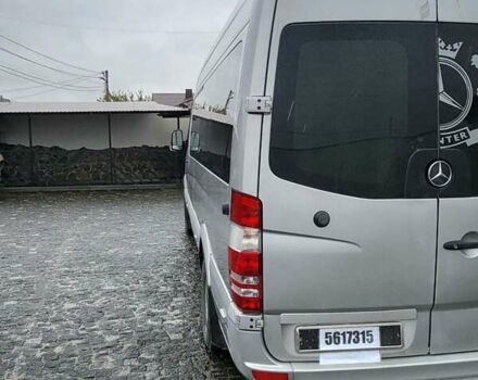 Серый Мерседес Sprinter, объемом двигателя 2.99 л и пробегом 440 тыс. км за 27500 $, фото 7 на Automoto.ua