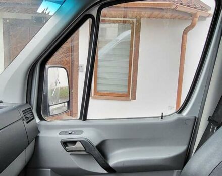 Серый Мерседес Sprinter, объемом двигателя 2.99 л и пробегом 440 тыс. км за 27500 $, фото 13 на Automoto.ua