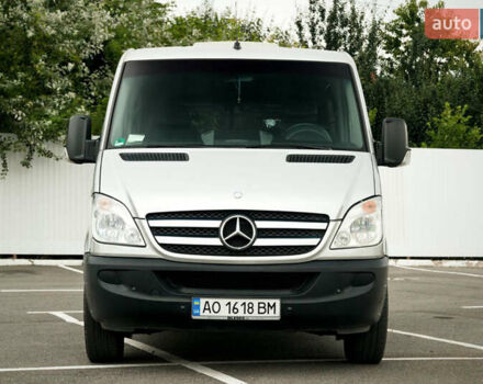 Серый Мерседес Sprinter, объемом двигателя 2.14 л и пробегом 800 тыс. км за 16000 $, фото 1 на Automoto.ua