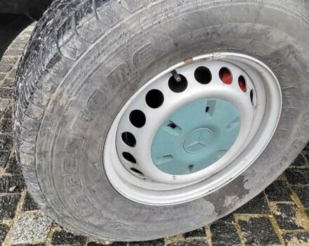 Серый Мерседес Sprinter, объемом двигателя 2.99 л и пробегом 440 тыс. км за 27500 $, фото 2 на Automoto.ua