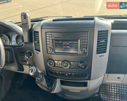 Сірий Мерседес Sprinter, об'ємом двигуна 2.99 л та пробігом 520 тис. км за 25000 $, фото 11 на Automoto.ua