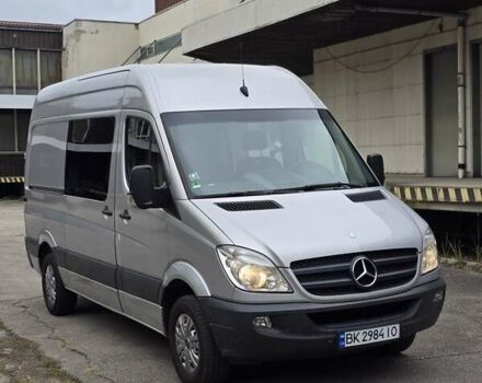 Серый Мерседес Sprinter, объемом двигателя 2.1 л и пробегом 328 тыс. км за 18900 $, фото 5 на Automoto.ua