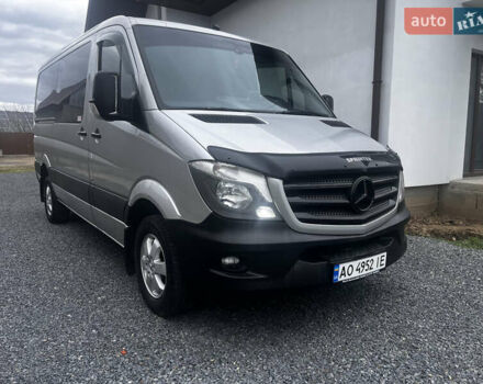 Серый Мерседес Sprinter, объемом двигателя 2.9 л и пробегом 480 тыс. км за 24200 $, фото 2 на Automoto.ua