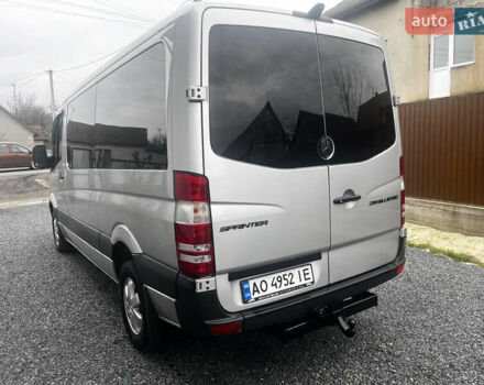 Серый Мерседес Sprinter, объемом двигателя 2.9 л и пробегом 480 тыс. км за 24200 $, фото 7 на Automoto.ua