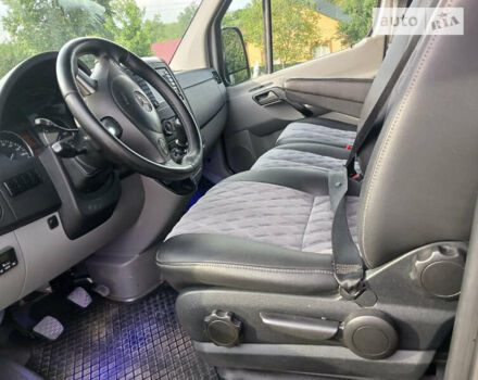 Серый Мерседес Sprinter, объемом двигателя 0 л и пробегом 250 тыс. км за 24500 $, фото 9 на Automoto.ua