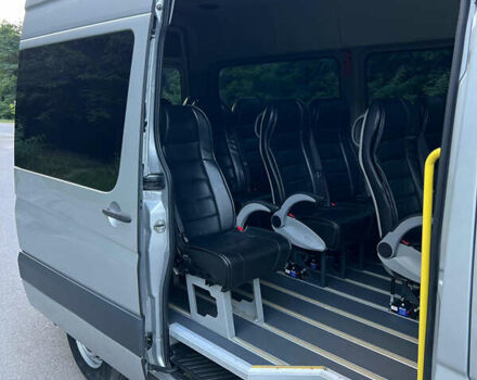 Серый Мерседес Sprinter, объемом двигателя 2.2 л и пробегом 294 тыс. км за 19900 $, фото 12 на Automoto.ua