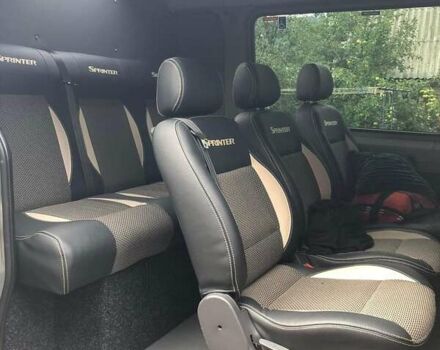 Серый Мерседес Sprinter, объемом двигателя 2.1 л и пробегом 300 тыс. км за 23200 $, фото 9 на Automoto.ua