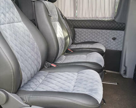 Серый Мерседес Sprinter, объемом двигателя 0 л и пробегом 250 тыс. км за 24500 $, фото 10 на Automoto.ua