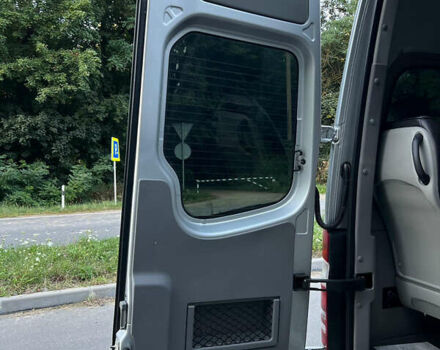 Серый Мерседес Sprinter, объемом двигателя 2.2 л и пробегом 294 тыс. км за 19900 $, фото 26 на Automoto.ua