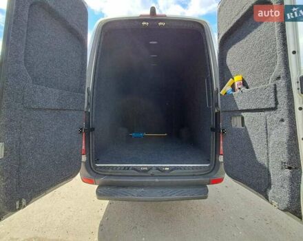 Серый Мерседес Sprinter, объемом двигателя 2.2 л и пробегом 360 тыс. км за 28900 $, фото 11 на Automoto.ua