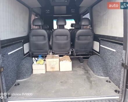 Серый Мерседес Sprinter, объемом двигателя 3 л и пробегом 340 тыс. км за 30000 $, фото 16 на Automoto.ua