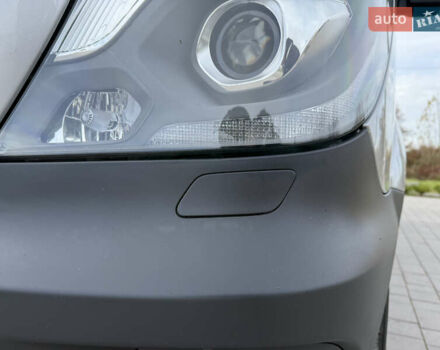 Серый Мерседес Sprinter, объемом двигателя 0 л и пробегом 290 тыс. км за 27500 $, фото 22 на Automoto.ua