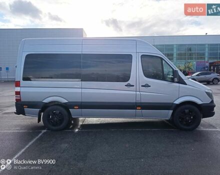 Серый Мерседес Sprinter, объемом двигателя 3 л и пробегом 340 тыс. км за 30000 $, фото 3 на Automoto.ua