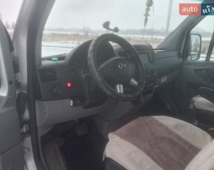 Серый Мерседес Sprinter, объемом двигателя 0 л и пробегом 410 тыс. км за 33500 $, фото 2 на Automoto.ua