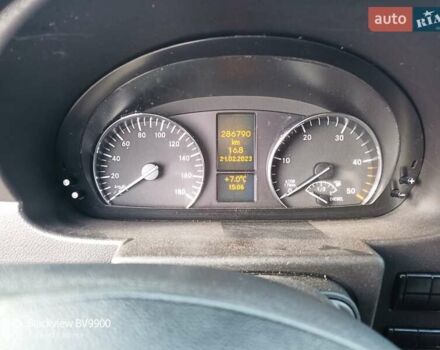 Серый Мерседес Sprinter, объемом двигателя 3 л и пробегом 340 тыс. км за 30000 $, фото 11 на Automoto.ua