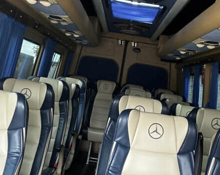 Сірий Мерседес Sprinter, об'ємом двигуна 2.99 л та пробігом 350 тис. км за 47500 $, фото 8 на Automoto.ua