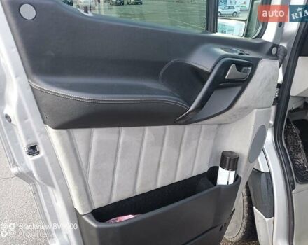 Серый Мерседес Sprinter, объемом двигателя 3 л и пробегом 340 тыс. км за 30000 $, фото 24 на Automoto.ua