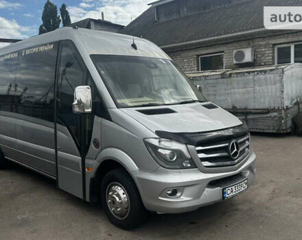 Серый Мерседес Sprinter, объемом двигателя 2.99 л и пробегом 350 тыс. км за 49800 $, фото 1 на Automoto.ua