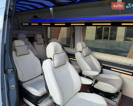 Сірий Мерседес Sprinter, об'ємом двигуна 3 л та пробігом 335 тис. км за 43700 $, фото 53 на Automoto.ua