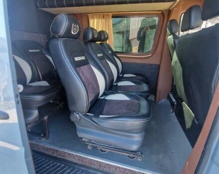 Серый Мерседес Sprinter, объемом двигателя 3 л и пробегом 400 тыс. км за 28880 $, фото 11 на Automoto.ua