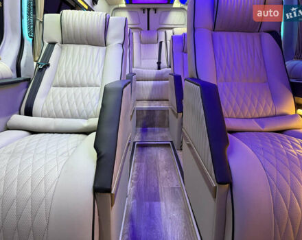 Сірий Мерседес Sprinter, об'ємом двигуна 2.99 л та пробігом 350 тис. км за 43400 $, фото 13 на Automoto.ua