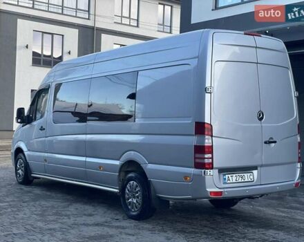 Серый Мерседес Sprinter, объемом двигателя 0 л и пробегом 400 тыс. км за 26888 $, фото 11 на Automoto.ua