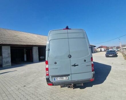 Серый Мерседес Sprinter, объемом двигателя 3 л и пробегом 400 тыс. км за 28880 $, фото 6 на Automoto.ua
