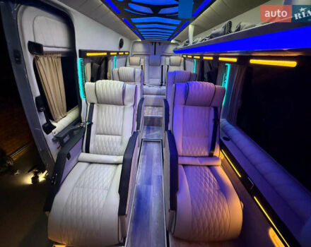Сірий Мерседес Sprinter, об'ємом двигуна 2.99 л та пробігом 350 тис. км за 43400 $, фото 28 на Automoto.ua