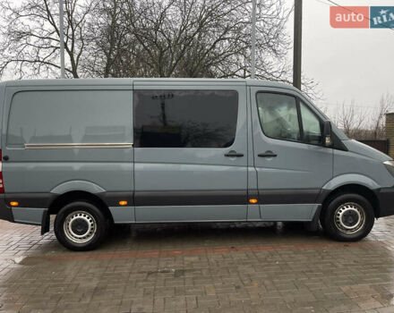 Сірий Мерседес Sprinter, об'ємом двигуна 2.2 л та пробігом 285 тис. км за 18000 $, фото 4 на Automoto.ua