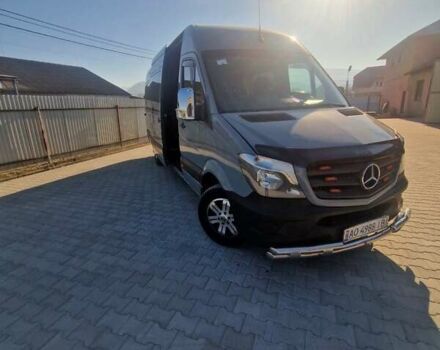 Серый Мерседес Sprinter, объемом двигателя 3 л и пробегом 400 тыс. км за 28880 $, фото 9 на Automoto.ua