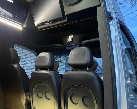 Серый Мерседес Sprinter, объемом двигателя 0 л и пробегом 400 тыс. км за 26888 $, фото 13 на Automoto.ua