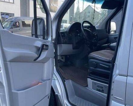 Серый Мерседес Sprinter, объемом двигателя 0 л и пробегом 400 тыс. км за 26888 $, фото 12 на Automoto.ua
