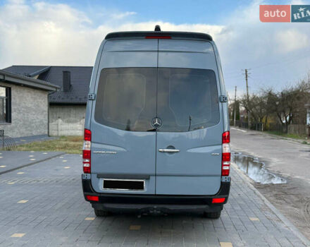 Сірий Мерседес Sprinter, об'ємом двигуна 2.99 л та пробігом 350 тис. км за 43400 $, фото 8 на Automoto.ua