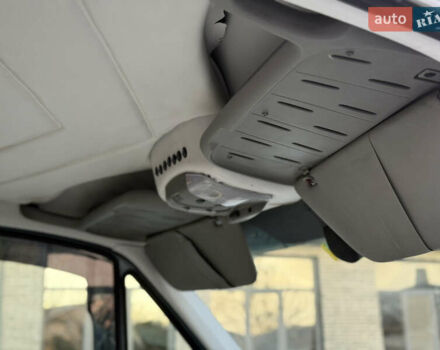 Сірий Мерседес Sprinter, об'ємом двигуна 3 л та пробігом 335 тис. км за 43700 $, фото 88 на Automoto.ua