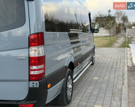 Сірий Мерседес Sprinter, об'ємом двигуна 3 л та пробігом 335 тис. км за 43700 $, фото 92 на Automoto.ua