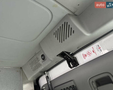 Сірий Мерседес Sprinter, об'ємом двигуна 2.2 л та пробігом 650 тис. км за 21500 $, фото 25 на Automoto.ua