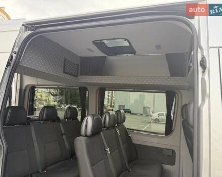 Серый Мерседес Sprinter, объемом двигателя 2.14 л и пробегом 43 тыс. км за 46000 $, фото 21 на Automoto.ua