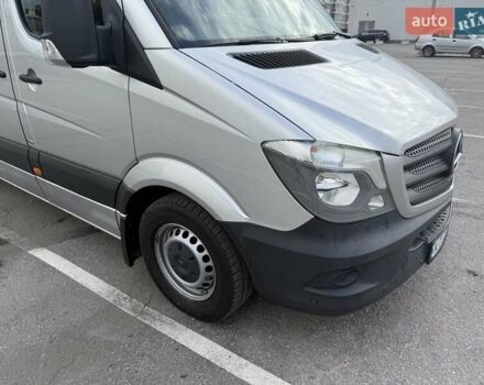 Серый Мерседес Sprinter, объемом двигателя 2.14 л и пробегом 43 тыс. км за 46000 $, фото 6 на Automoto.ua